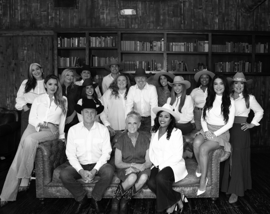 MRI Centers of Texas team gathered for a group photo